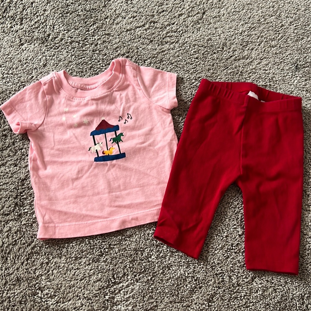 Hanna Andersson tee and ribbed pants